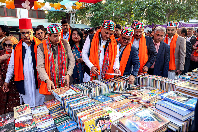 Caretaker Minister for Culture and Sports Dr Syed Junaid Ali Shah visits book stall during Sindh Sufi Festival at Sindh Museum