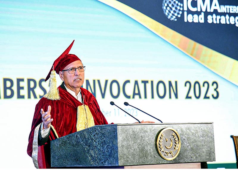 President Dr. Arif Alvi addressing the convocation ceremony of Institute of Cost and Management Accountants of Pakistan, at Aiwan-e-Sadr