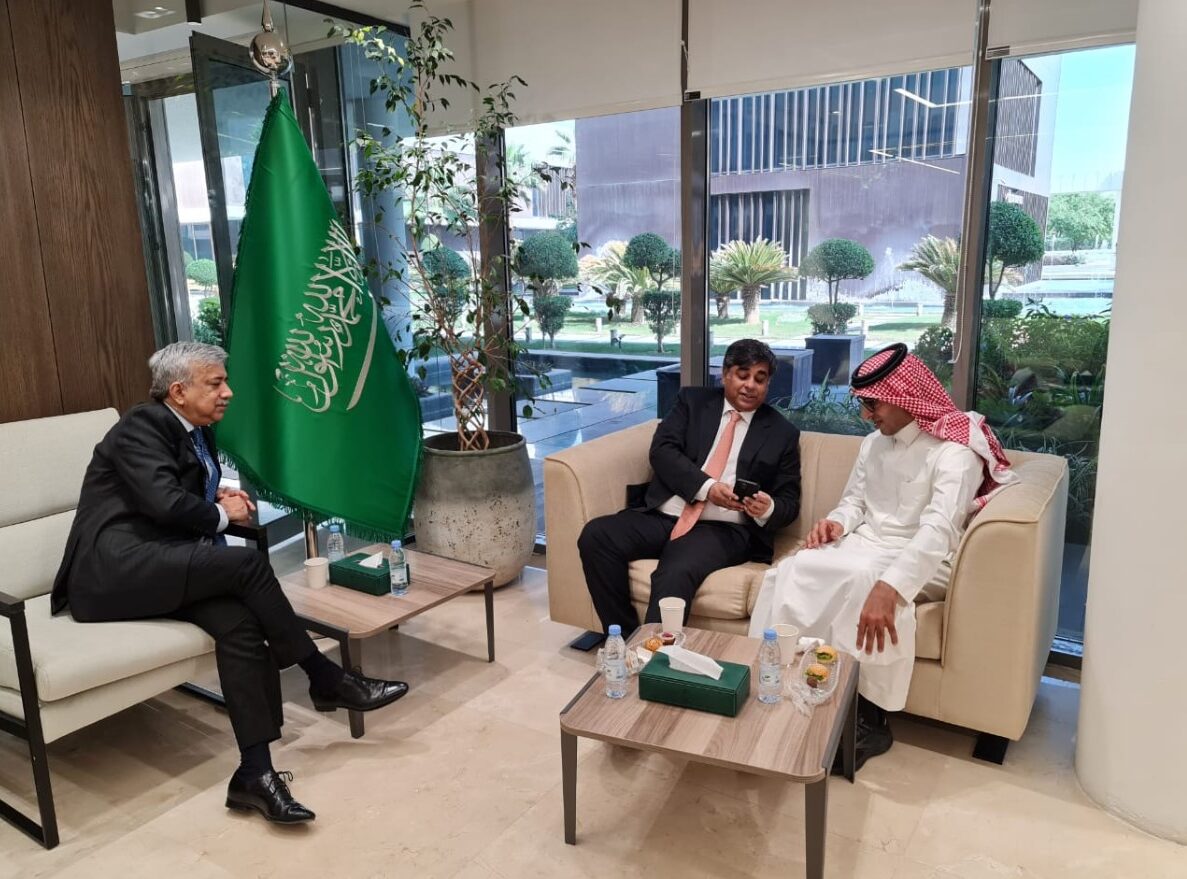 Commerce minister visits KSA to finalize ‘Investment-Related part of GCC FTA’