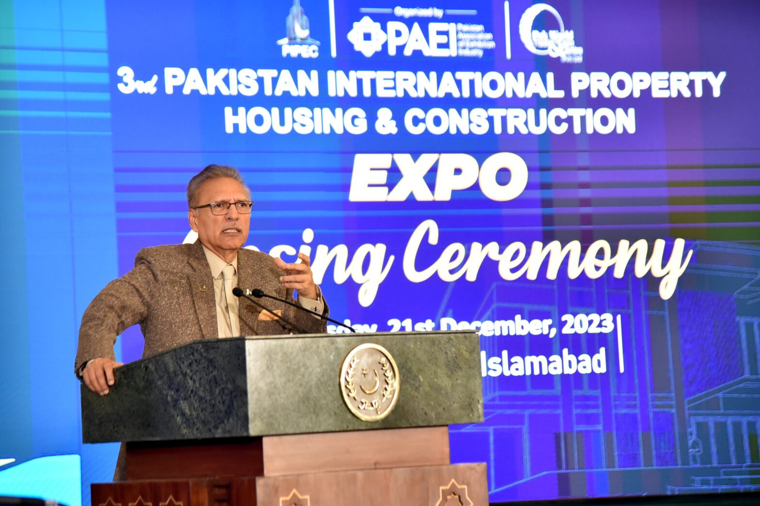 President urges property developers to explore investment opportunities abroad
