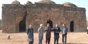 Jamal Shah visits Mai Qamro Mosque, Muqarab Khan Tomb