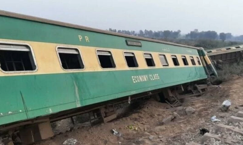 Passenger train derails in Attock