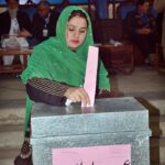 A journalist casting vote during Faisalabad Press Club Elections-2024