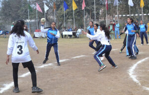 Players in action in handball match played between Multan Board and Lahore Board teams during Pakistan Inter Board Girls Handball Championship at BISE Ground.