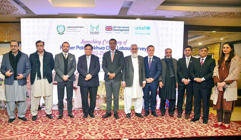 Advisor to the Chief Minister for Labour Department Riaz Anwar and Representative of UNICEF Pakistan Abdullah Fadil in a group photo with other participants during launching ceremony of KP Child Labour Survey