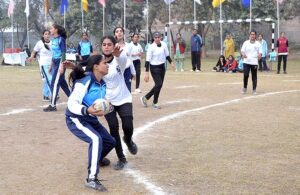 Players in action in handball match played between Multan Board and Lahore Board teams during Pakistan Inter Board Girls Handball Championship at BISE Ground. 