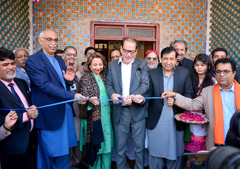 Caretaker Sindh Minister for Information Ahmad Shah cutting the ribbon to inaugurate 9th Hyderabad literature Festival at Sindh Museum