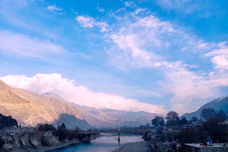 An attractive and eye catching view of thick clouds hovering over the sky of the city