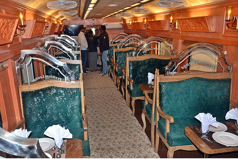 Deputy DS Railway Saima Bashir cutting the ribbon during the opening ceremony of the inauguration of the dining sleeper of Bahauddin Zakria Express