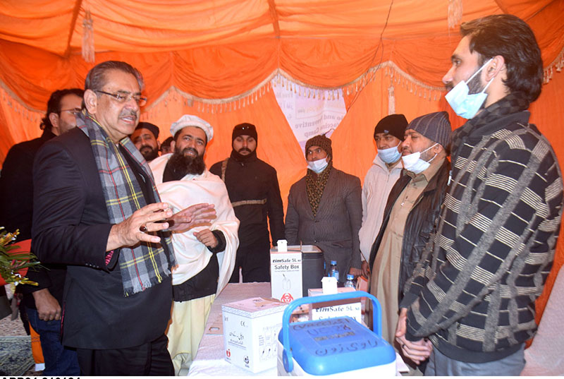 Caretaker Federal Minister for Religious Affairs and Interfaith Harmony Aneeq Ahmed Khan addressing during free medical camp titled role of Mimber and Mehrab in Healthy Society organized by Primary and Secondary Healthcare Department Punjab at Badshahi Masjid