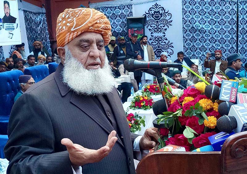 Amir JUI-F Maulana Fazal-ur-Rehman addressing to party workers gathering at Jamia Islamia Madarsa Ishatul Quran Wal Hadeeth during Election Campaign