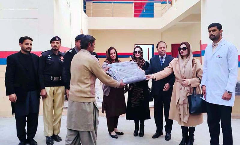 Special Assistant to Prime Minister for Human Rights and Women Empowerment Mushaal Hussein Mullick Distributing Winter Kits among the prisoners of Central Jail.