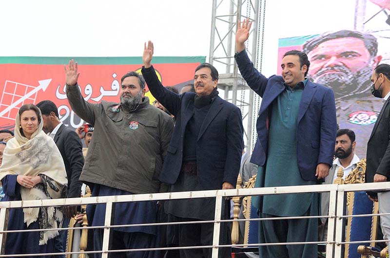 Chairman PPP Bilawal Bhutto Zardari waving hand to the public gathering in connection with upcoming General Elections 2024