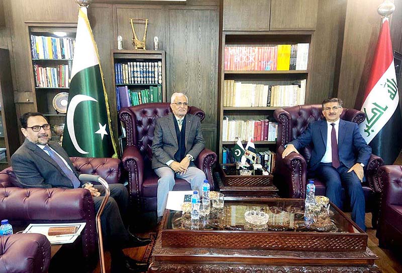 Advisor to the Prime Minister on Aviation, Air Marshal (retd) Farhat Hussain Khan meets with Ambassador of Iraq in Pakistan, H.E. Hamid Abbas Lafta to discuss issues of mutual interest at Embassy of Iraq