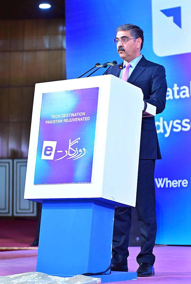Caretaker Prime Minister Anwaar-ul-Haq Kakar addresses the Tech Destination Pakistan Ceremony