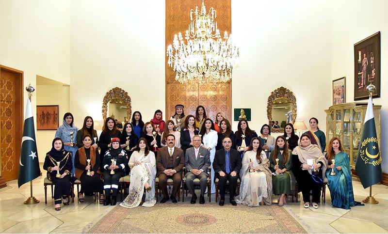 President Dr. Arif Alvi addressing the 1st Lahore Chamber of Commerce and Industry Women Entrepreneurs Recognition Ceremony, at Aiwan-e-Sadr