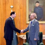 President Dr Arif Alvi welcoming the Vice Foreign Minister of the People's Republic of China, Mr Sun Weidong, at Aiwan-e-Sadr