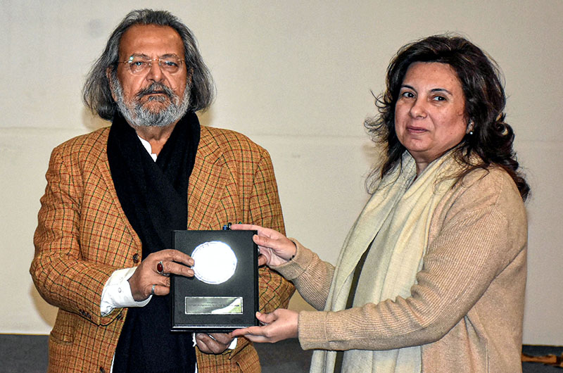 Federal Minister for Education and Professional Training Madad Ali Sindhi receive a souvenir to the Vice Chancellor, Pakistan Institute of Fashion and Design (PIFD) Hina Tayyaba Khalil during visit at the Pakistan Institute of Fashion and Design