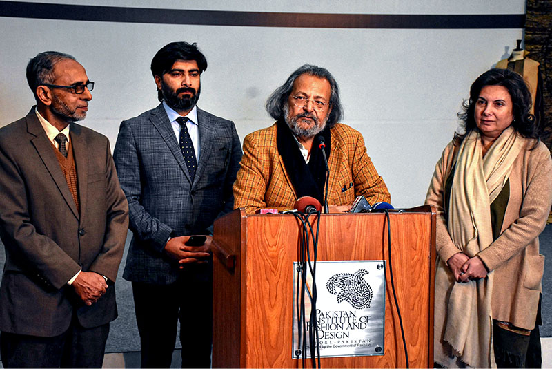 Federal Minister for Education and Professional Training Madad Ali Sindhi receive a souvenir to the Vice Chancellor, Pakistan Institute of Fashion and Design (PIFD) Hina Tayyaba Khalil during visit at the Pakistan Institute of Fashion and Design