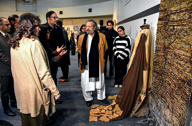 Federal Minister for Education and Professional Training Madad Ali Sindhi receive a souvenir to the Vice Chancellor, Pakistan Institute of Fashion and Design (PIFD) Hina Tayyaba Khalil during visit at the Pakistan Institute of Fashion and Design
