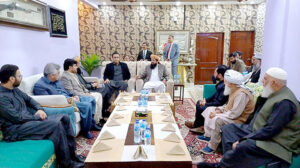 Chairman PPP Bilawal Bhutto Zardari visits the residence of Jamiat Ullema e Islam Sindh General Secretary, Maulana Rashid Soomro and pay condolence on the death of his daughter.