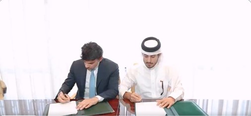 Pakistan-Qatar agreements to boost job prospects, SAPM meets separately with Qatari Ministers