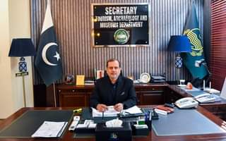 Tourism secretary visits Soon Valley