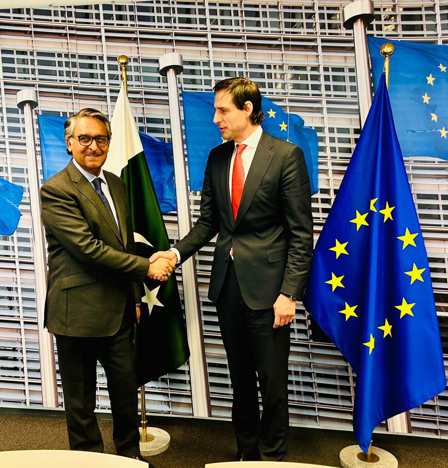 FM Jilani meets EU Commissioner for Climate Action