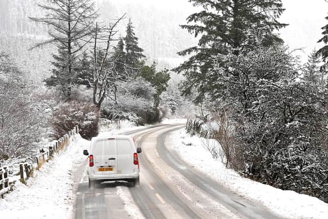 Drivers urged to be careful in hilly areas amid snowy weather