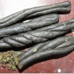 2 kg charras, 210 liter liquor seized