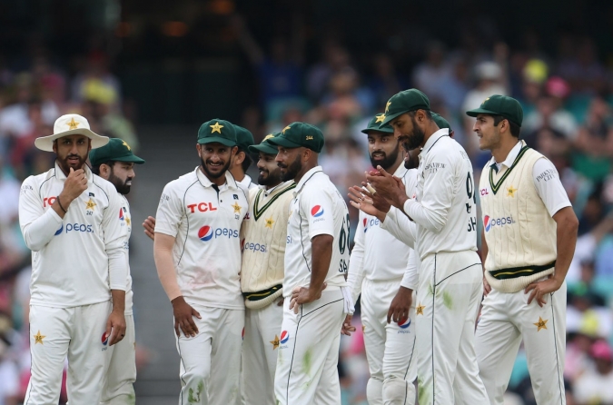 Rain washes out third session Pakistan remove Australia openers