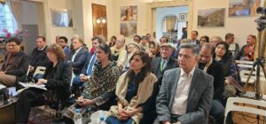 Speakers urge int'l community to stand with Kashmiri people for self-determination right