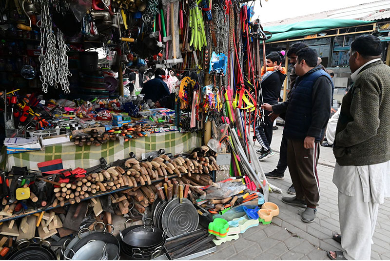 People busy shopping at Sunday Bazar G-9 in the Federal Capital