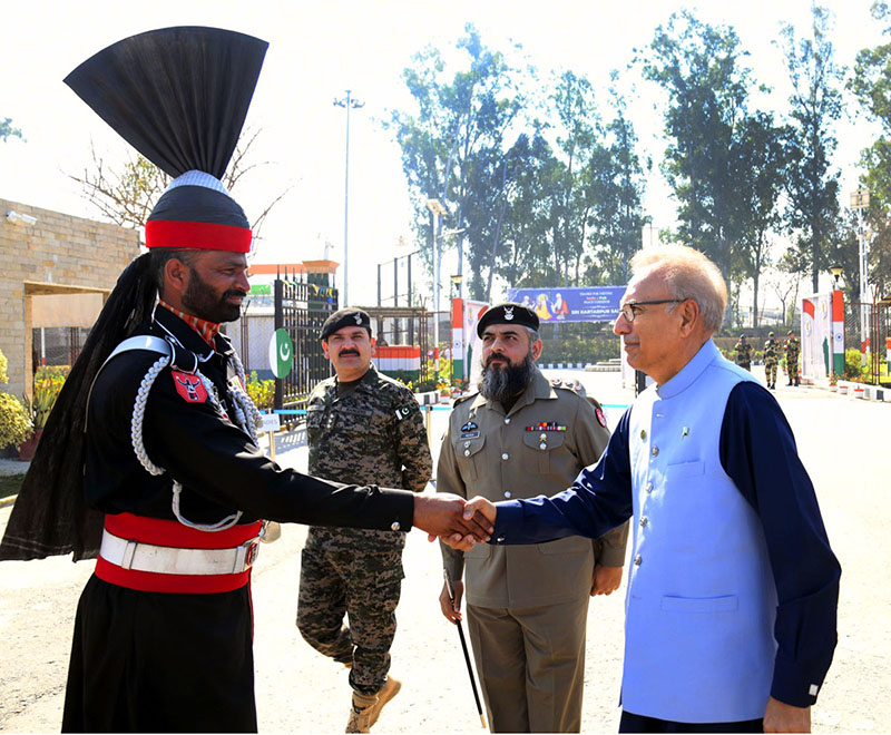 President Dr Arif Alvi greeting a soldier during his visit to Kartarpur Corridor