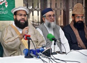 Special Assistant to Prime Minister Allama Tahir Ashrafi talking to the media at Jamia Islamia Manzoor Cantt