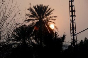 An attractive view of sunset over the skies of the city. 