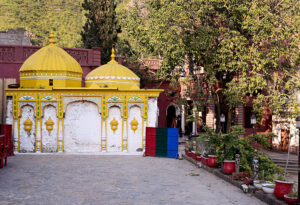  An attractive and eye catching view of 500-year-old village on the slopes of the Margalla Hills as cultural tourist attraction and heritage site designed to preserve and showcase traditional Pakistani rural life.