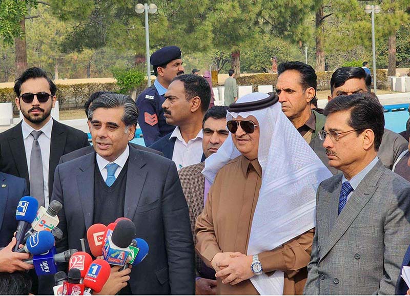 Federal Minister for Interior and Commerce, Dr. Gohar Ejaz addressing the media along with Saudi Ambassador to H.E. Nawaf bin Saeed Al Malkiy at the Faisal Mosque