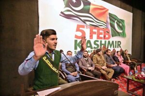Students are performing in tableau during an event organized to express solidarity with people of Indian Illegally Occupied Jammu and Kashmir (IIOJK) on the occasion of Kashmir Solidarity Day at Sargodha Arts Council