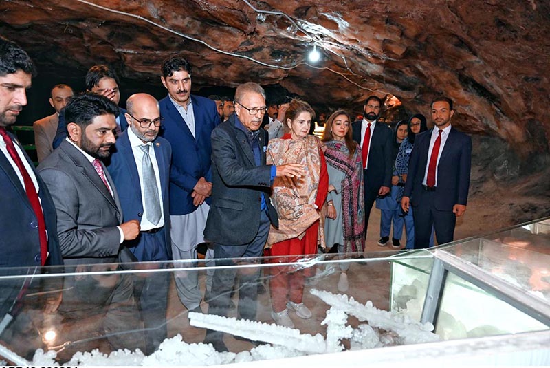President Dr Arif Alvi being briefed about salt mining during his visit to Khewra Salt Mine