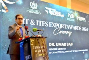 Federal Minister for IT and Telecommunication Dr. Umar Saif addressing the participants on the occasion of IT and ITES Export Awards 2024
