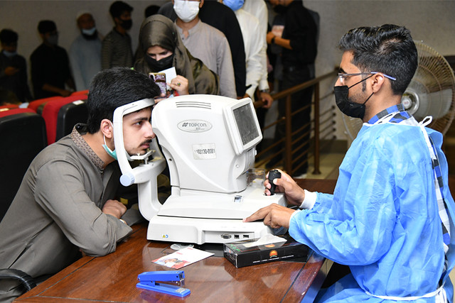 COMSTECH, Al-Shifa Trust Eye Hospital to arrange free cataract eye surgery camp