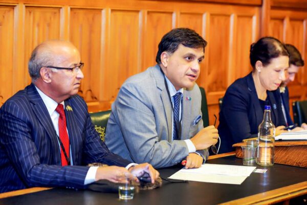 APPG expresses solidarity with Kashmiri people; calls upon British govt. to take notice of crisis