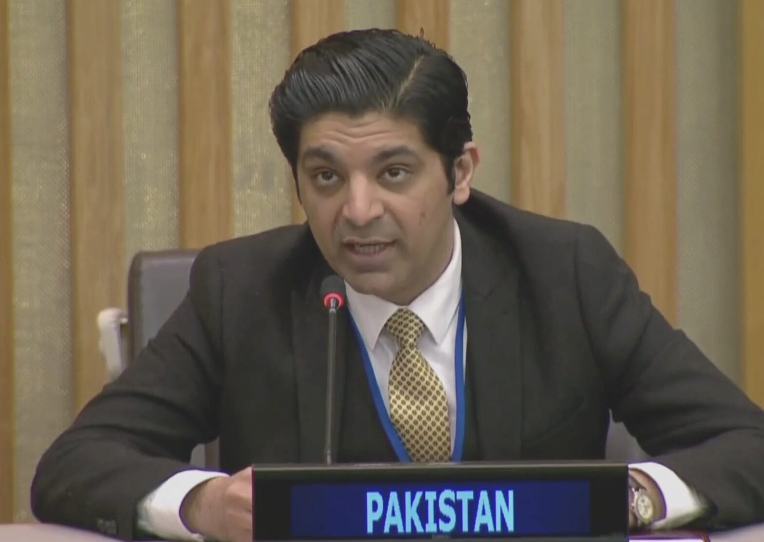 Pakistan urges resolution of prolonged conflicts & occupation to fight extremism