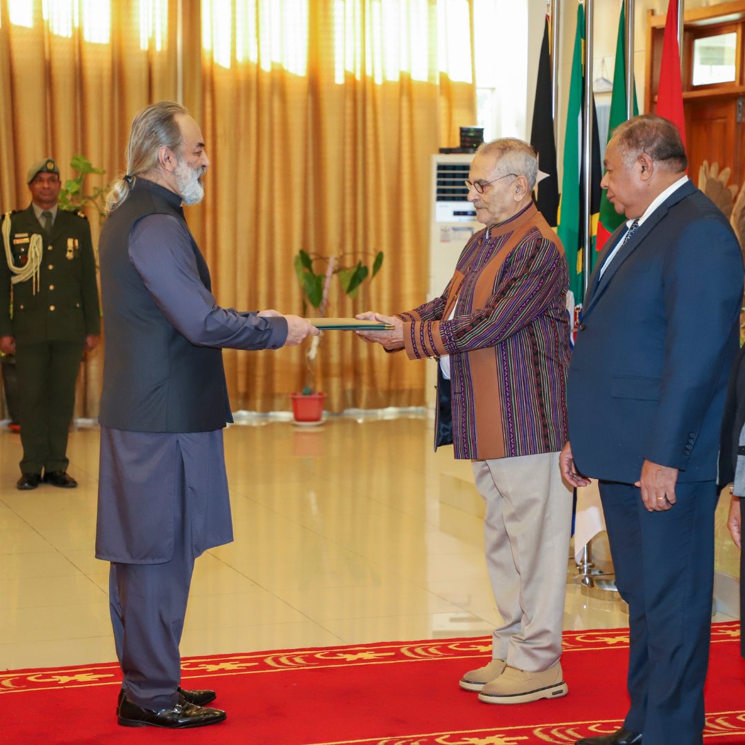 Pakistan's envoy presents credentials to Timor-Leste President