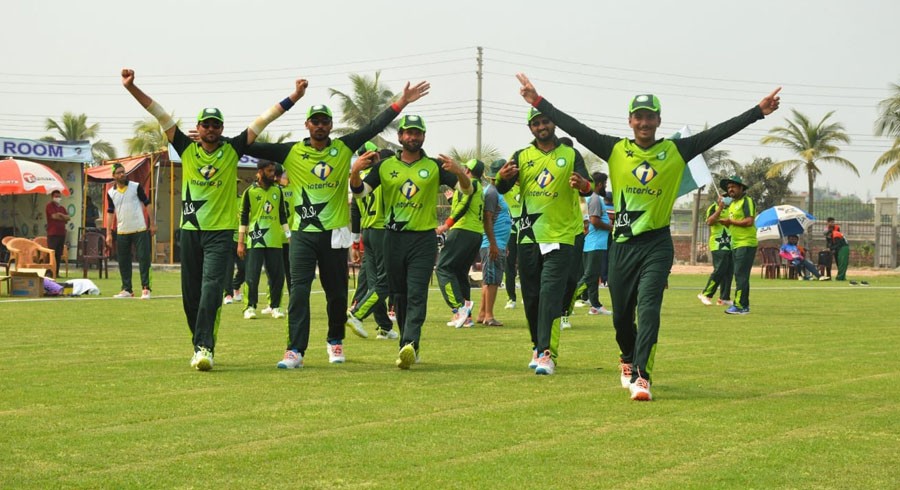 Pakistan outplay India in first match