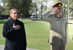 PM, cabinet members visit GHQ