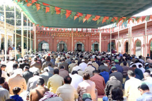 A large number of people offering Namaz-e-Juma (Friday Prayer) at Shah Jamal Darbar Masjid during holy fasting month of Ramadan.