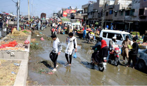 A view of rain water and mud creates problem to the customers at Fruit and Vegetable Market, needs the attention of the concerned authorities.