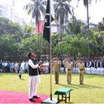 Pakistan’s High Commissioner to Bangladesh, Syed Ahmed Maroof hoists the national flag at the Chancery to the tune of the national anthem to mark the national day